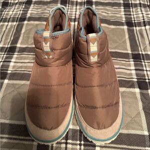 L.L. Bean Brown and Tan Ankle Boots